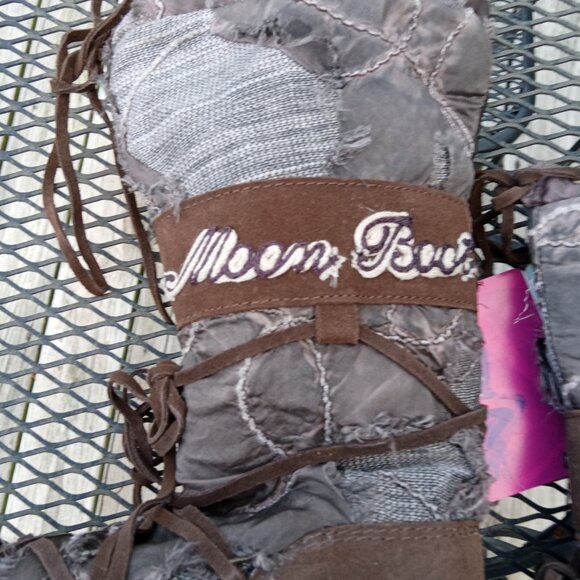 Moon Boot. Camo Rare! Fits Womens 5 - 6 Distressed Look! - Picture 12 of 16